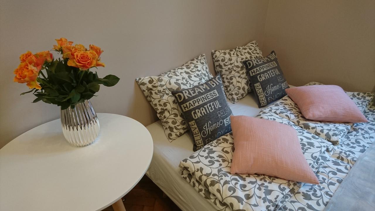 Ok Home Apartments Краков Экстерьер фото